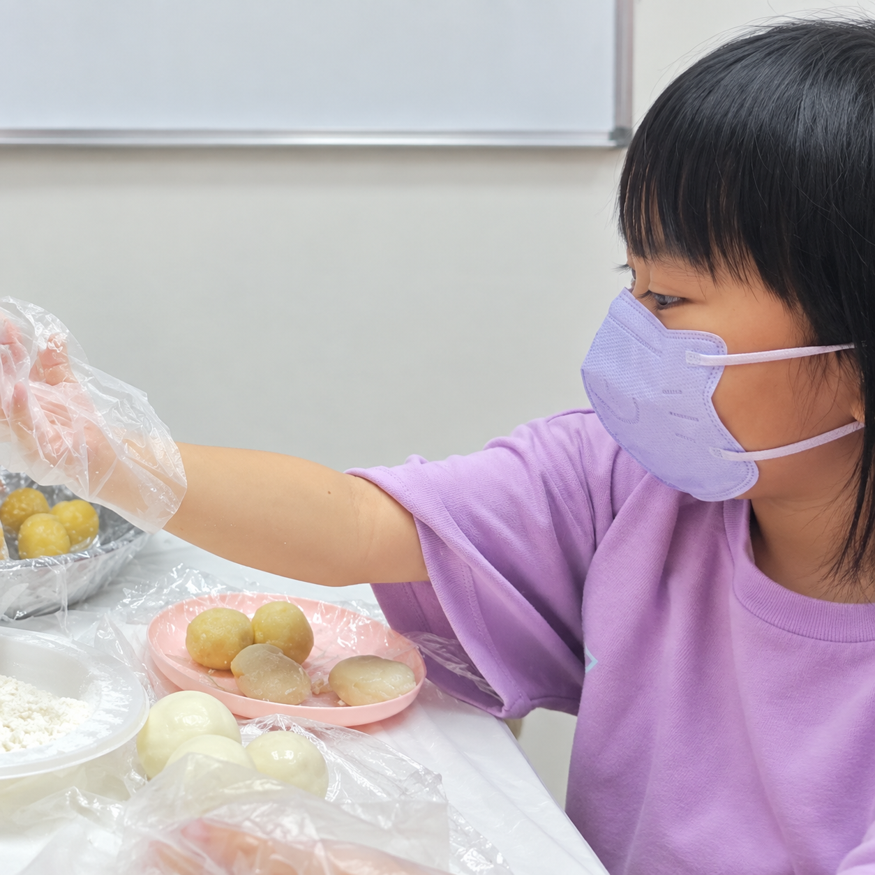 親手塑形，享受製作的過程。